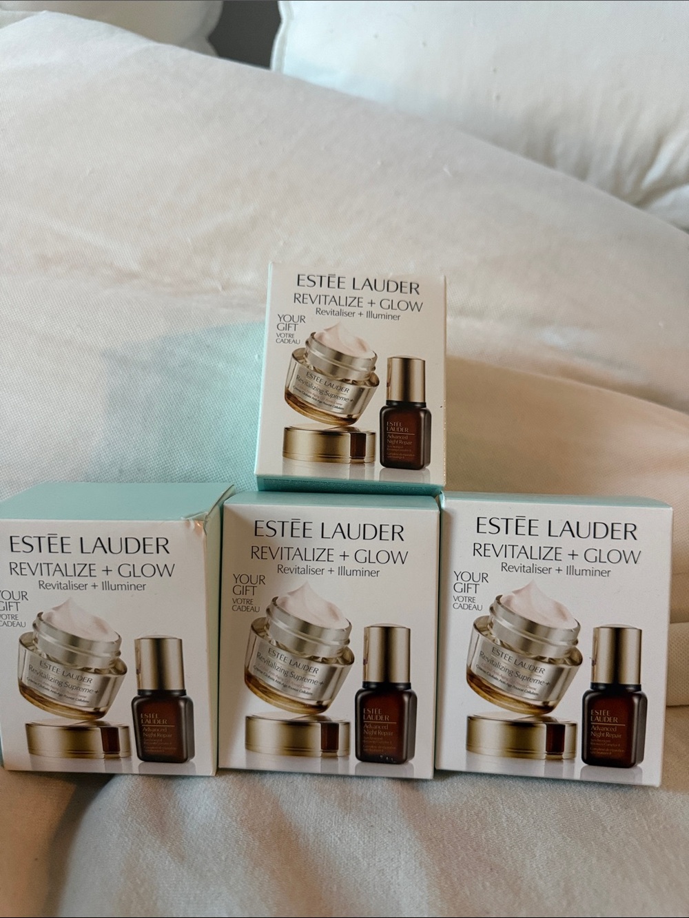 Estee Lauder Revitalize + Glow Moisturizer & Serum Set of 4